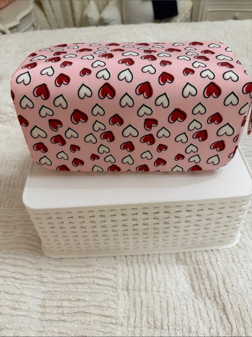 Pink Heart-Print Cosmetic Bag – Women Bags